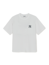 Vintage Sportive Cursive Graphic T-shirt