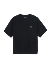 Basic Small Logo Short Sleeve Sweatshirt