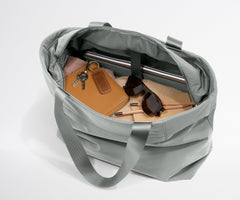 Featherlight Tote in Nordic Gray
