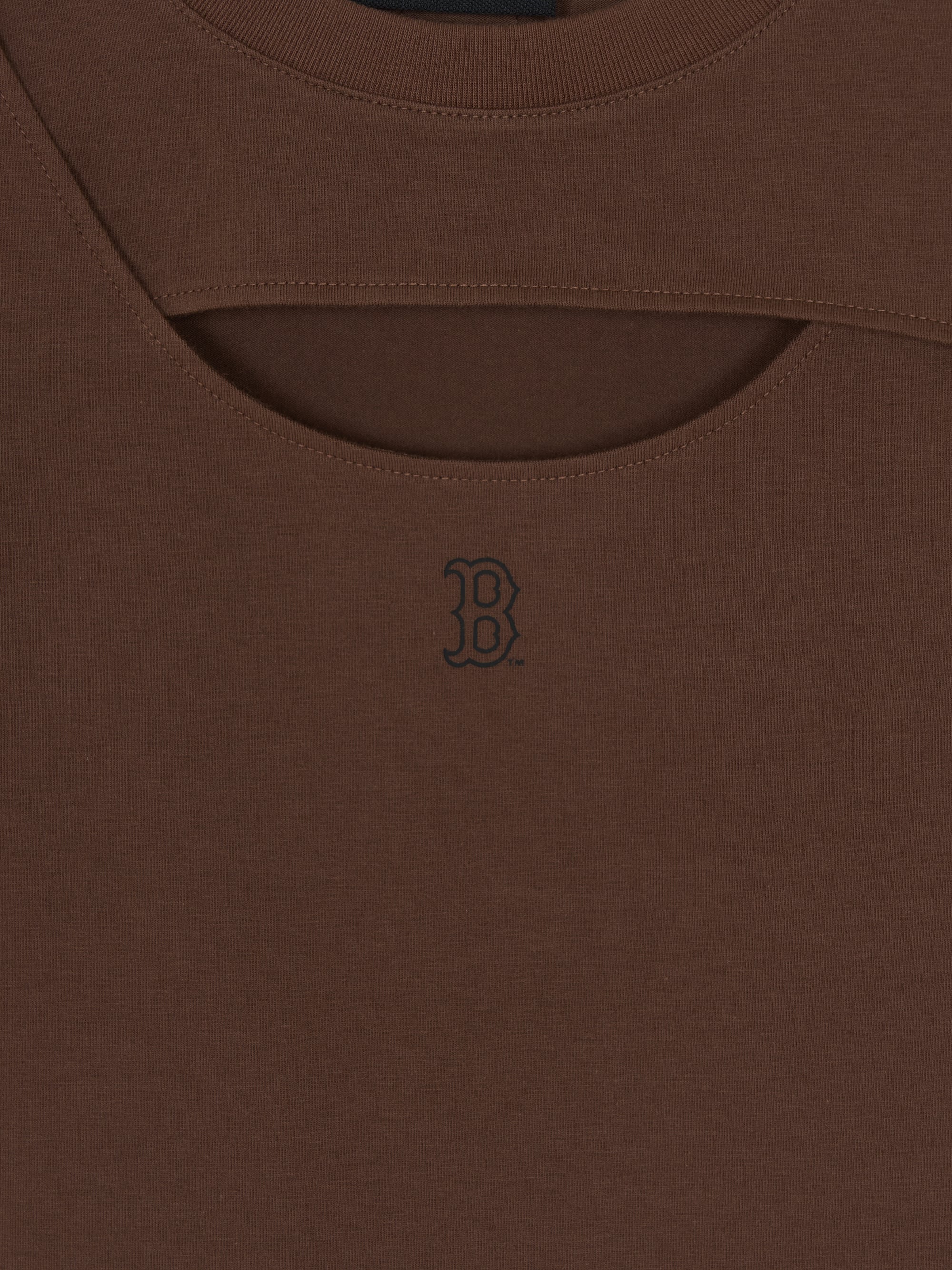 Women's Cut Out Detail Slim Semi Crop T-Shirts