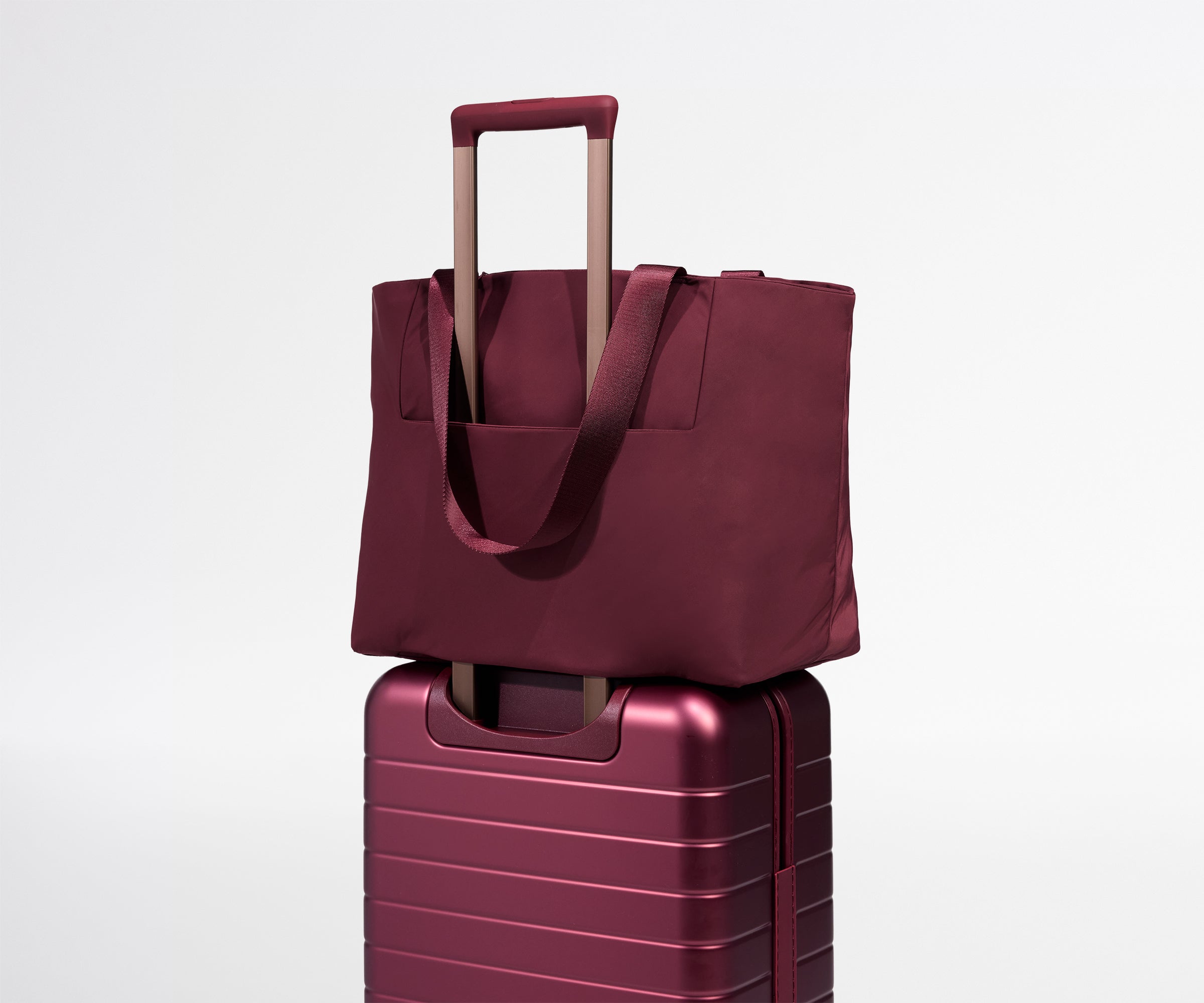 Featherlight Tote in Ruby Haze