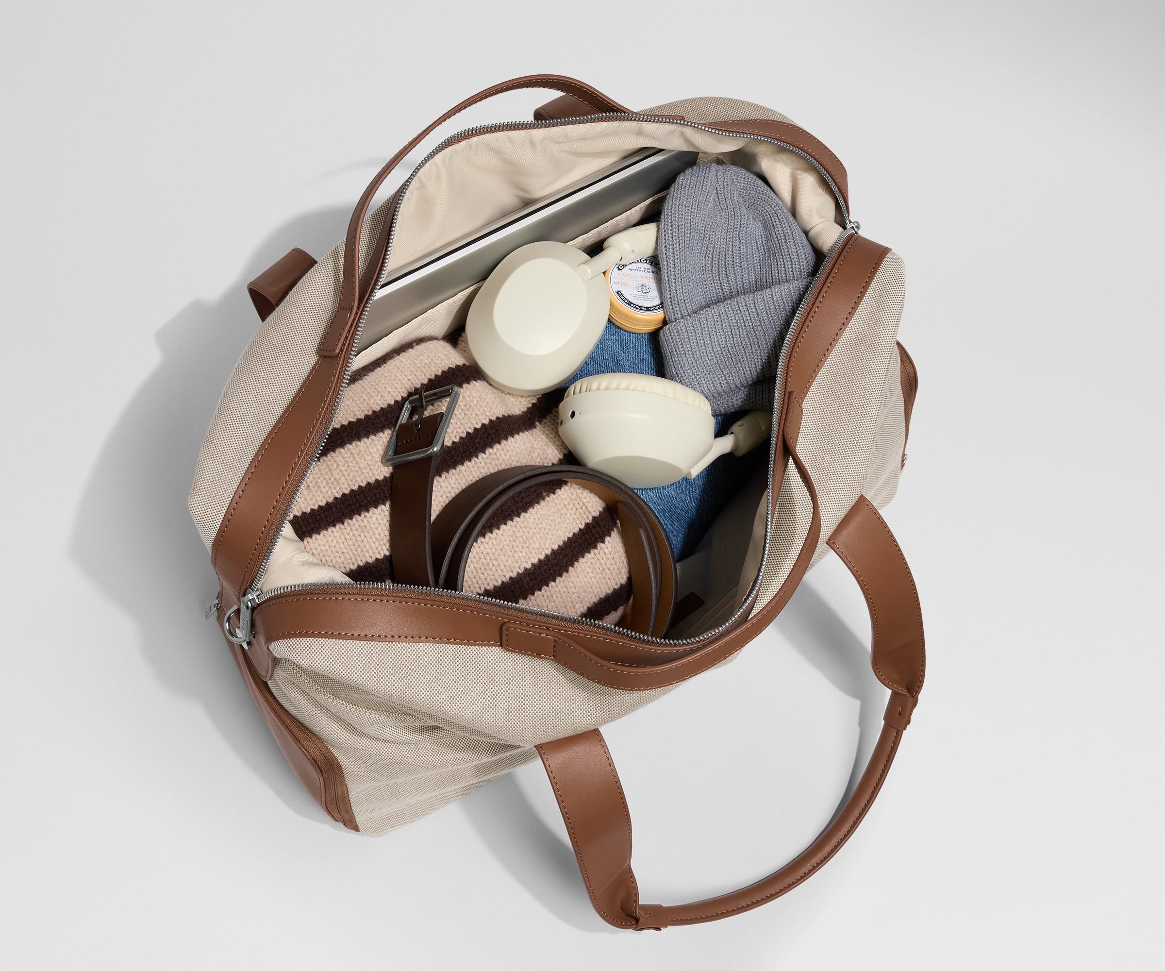 Canvas Overnight Bag in Saddle Brown