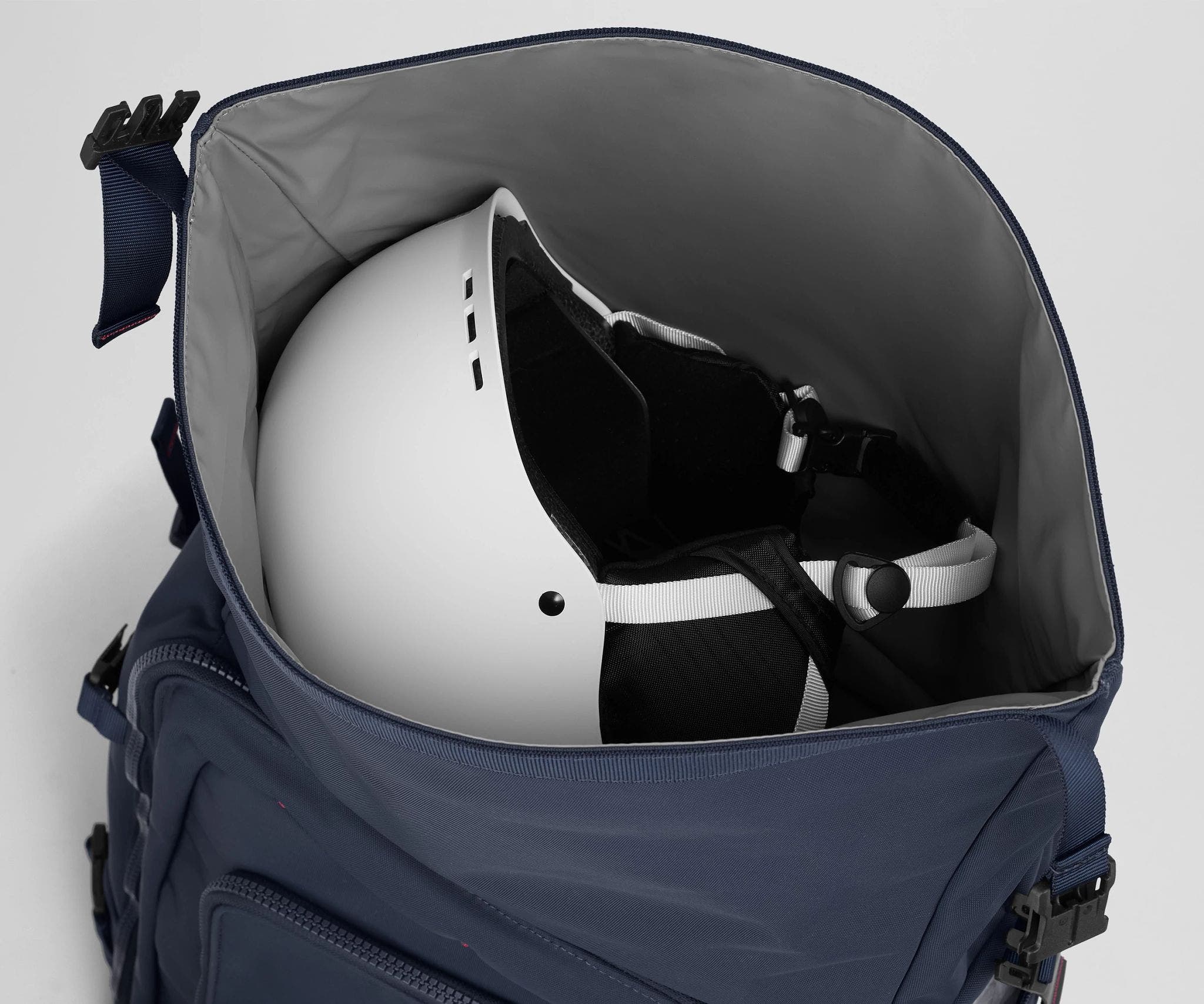 Carry-On Boot Bag 55L in Navy Blue