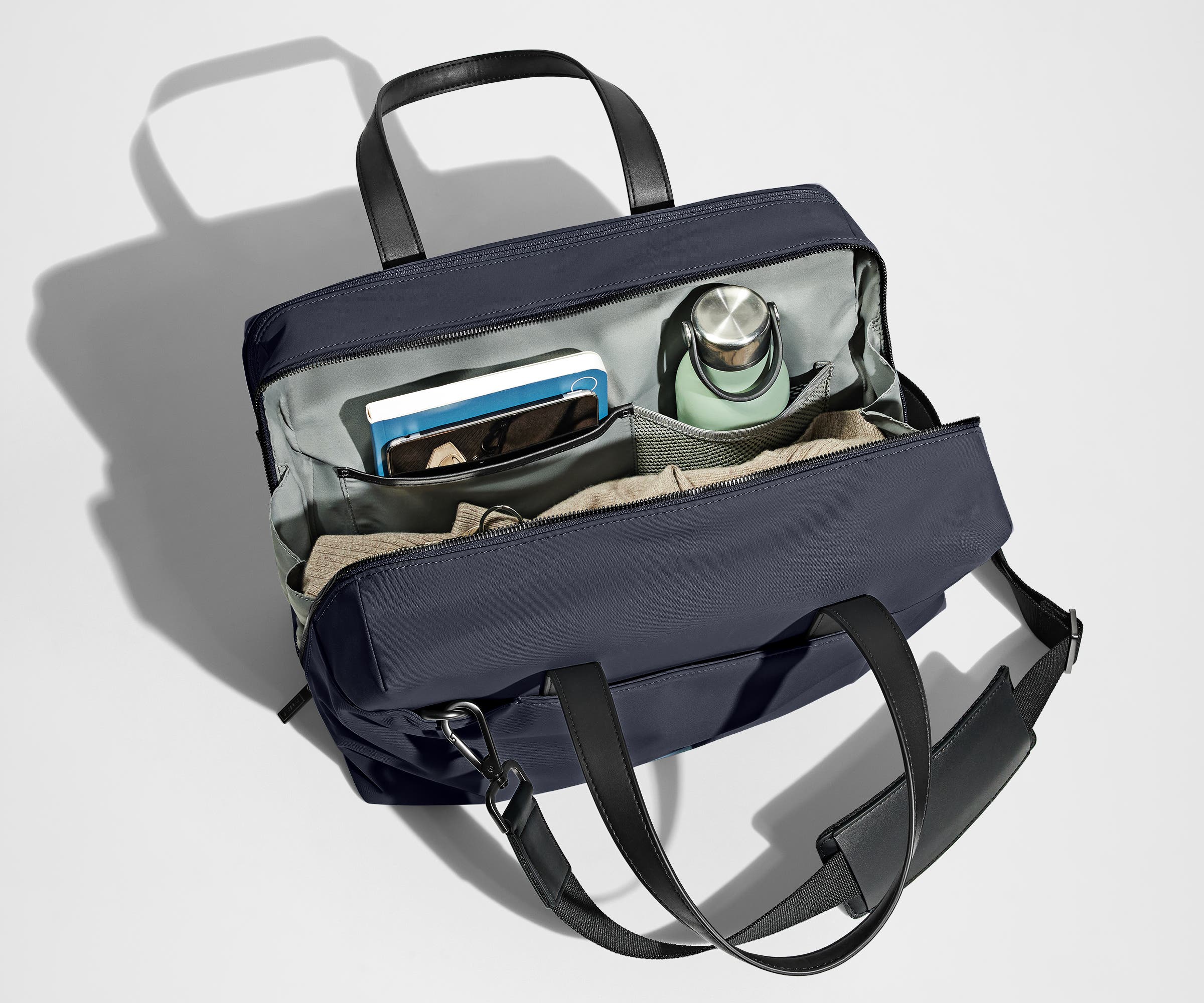 The Everywhere Bag in Navy Blue
